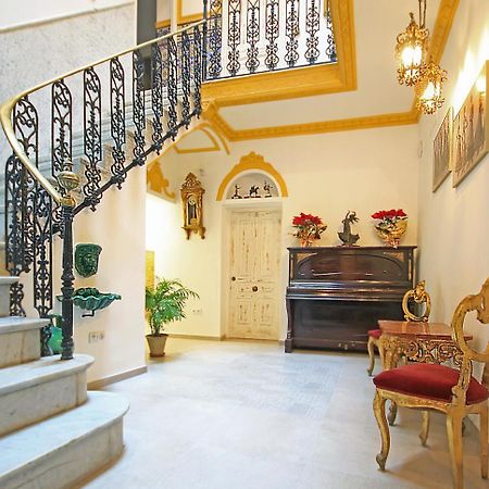Palace House Hercules - Apartments إشبيلية المظهر الخارجي الصورة