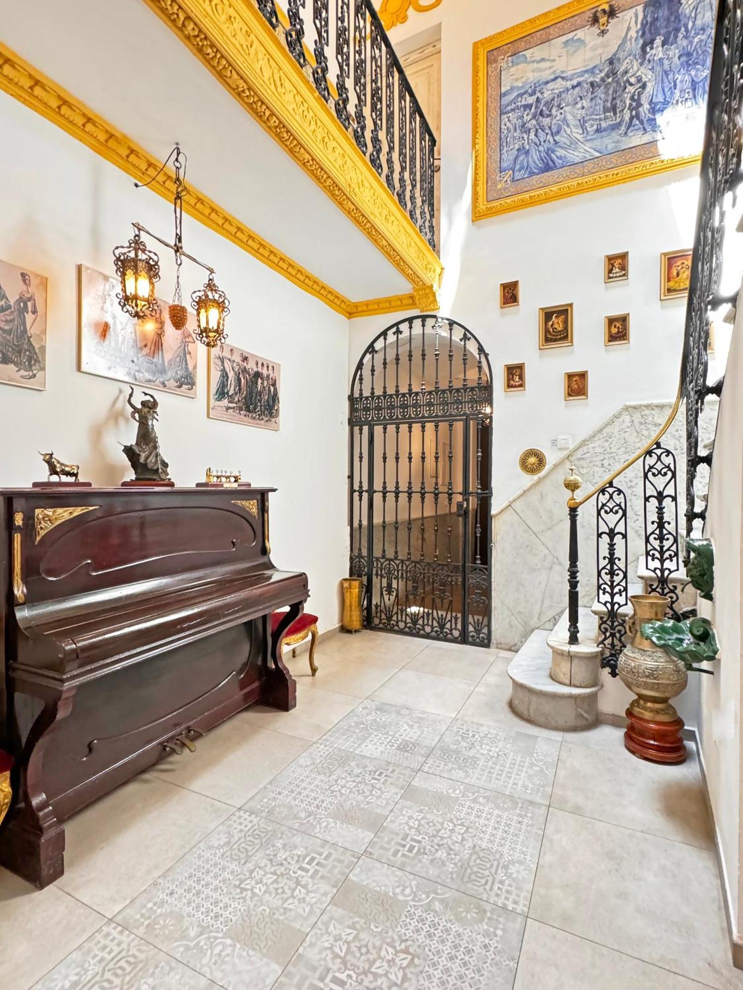 Palace House Hercules - Apartments إشبيلية المظهر الخارجي الصورة