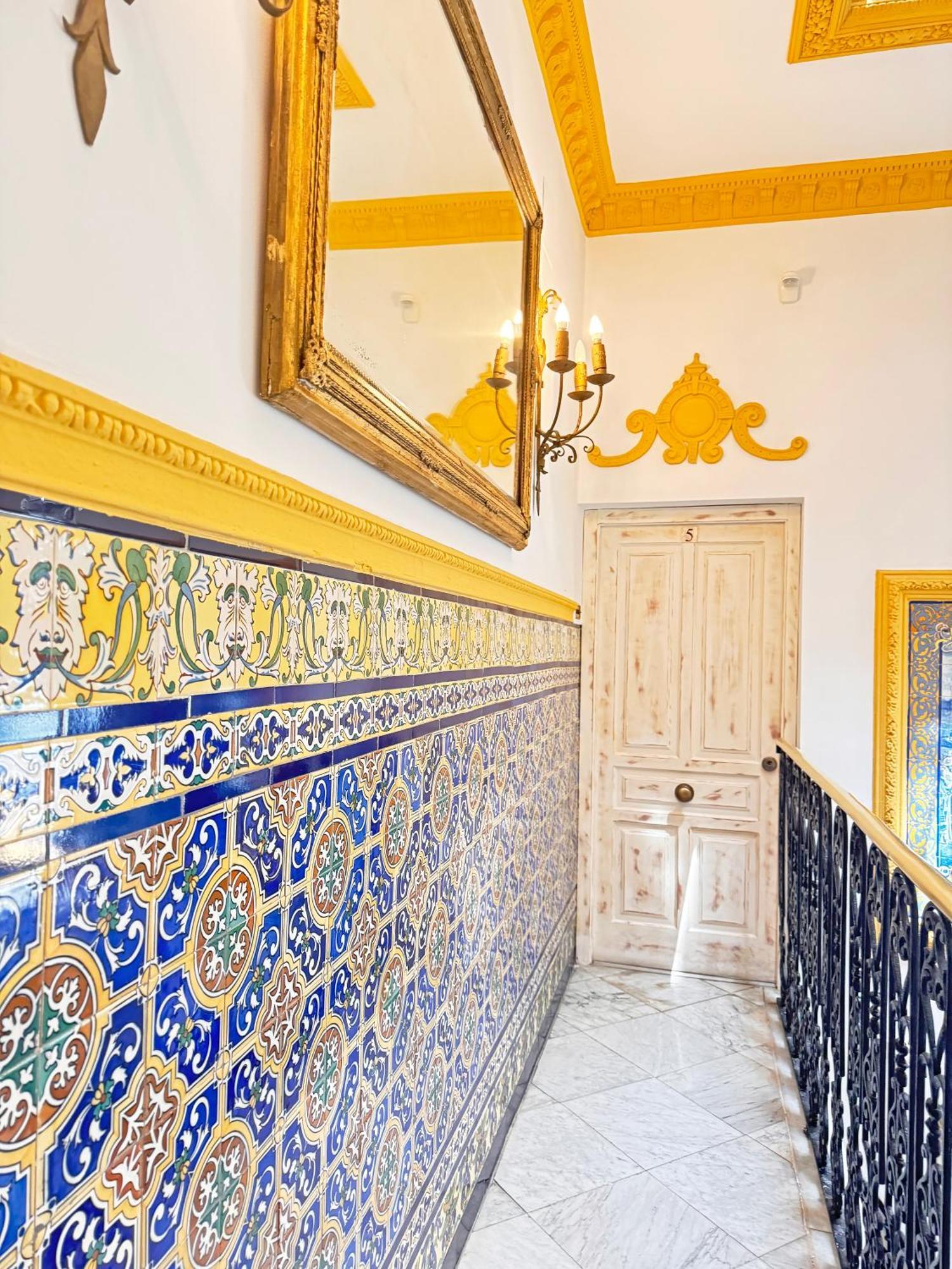 Palace House Hercules - Apartments إشبيلية المظهر الخارجي الصورة