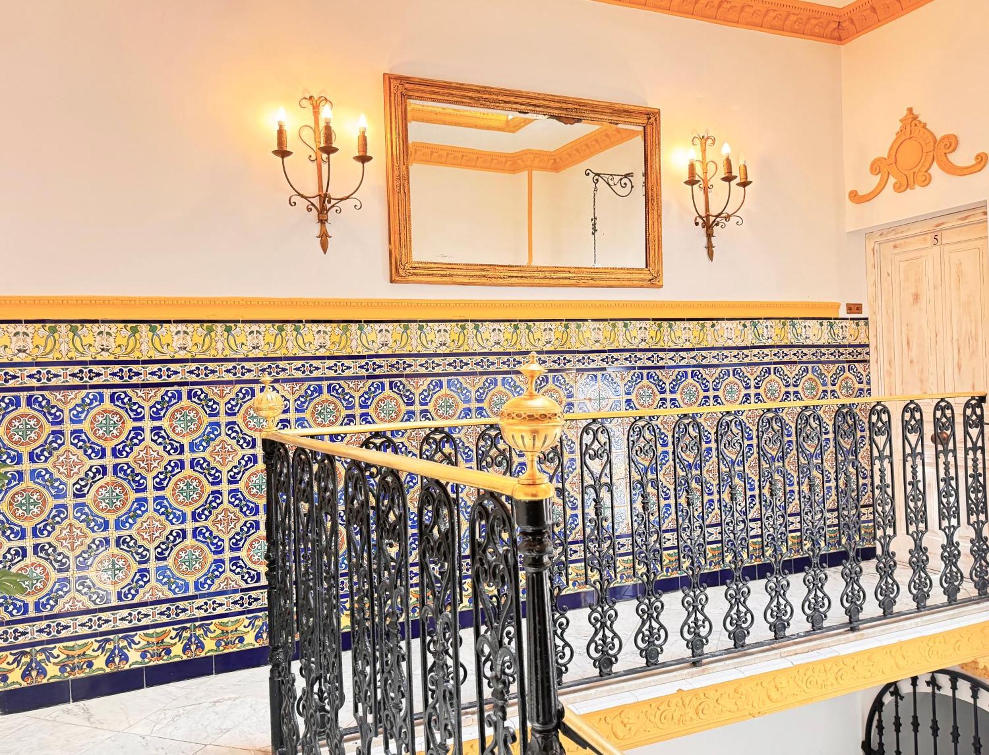 Palace House Hercules - Apartments إشبيلية المظهر الخارجي الصورة
