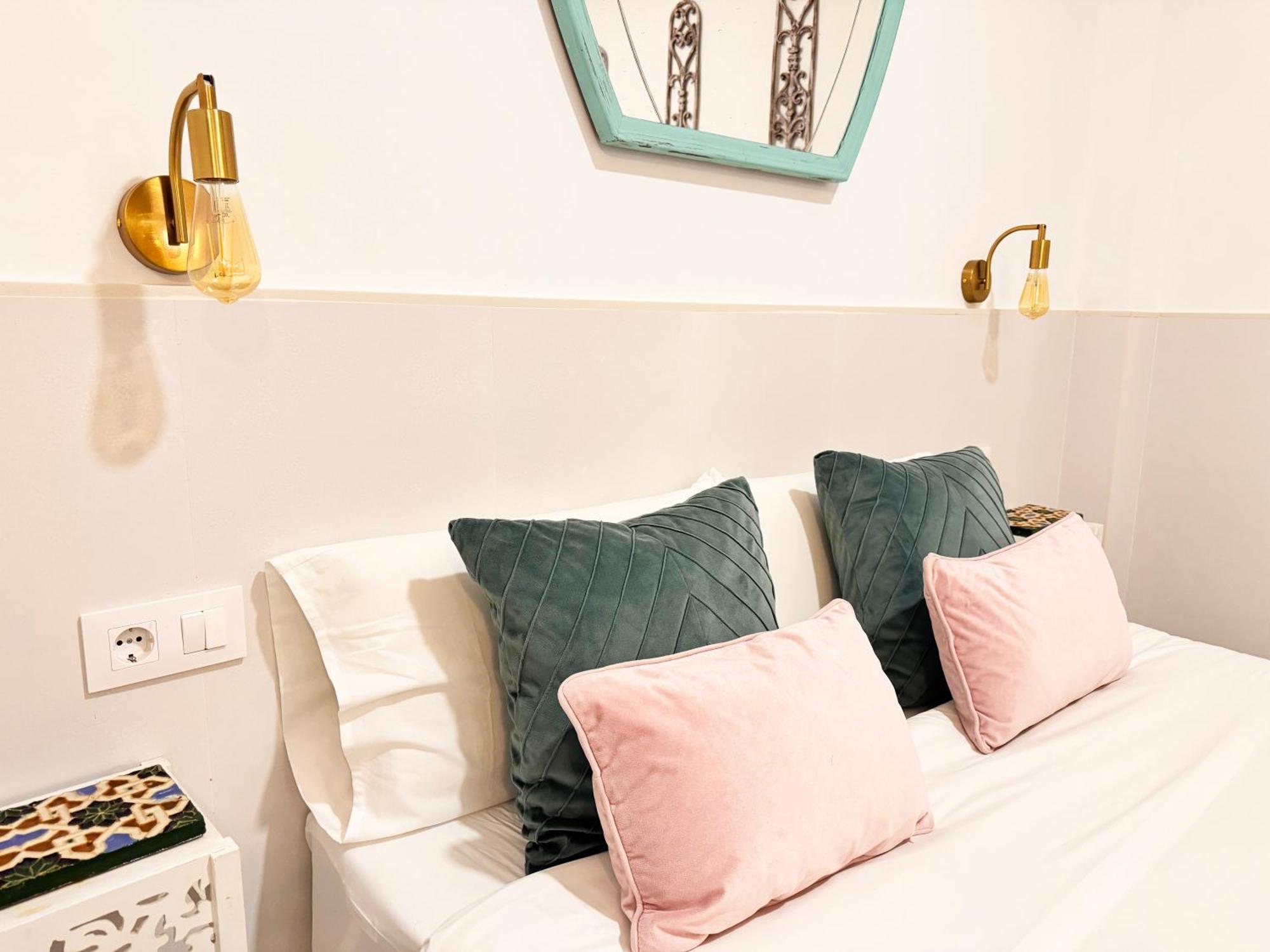 Palace House Hercules - Apartments إشبيلية المظهر الخارجي الصورة