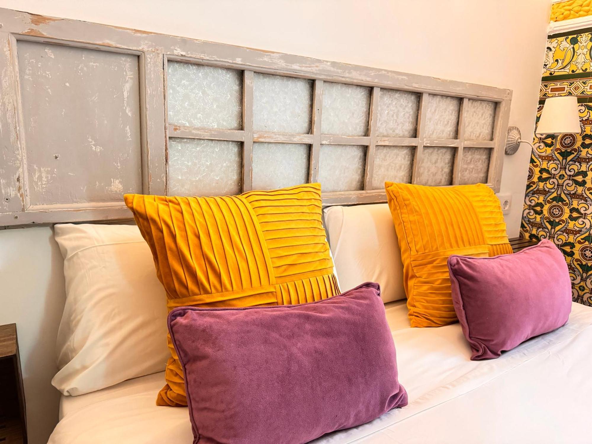 Palace House Hercules - Apartments إشبيلية المظهر الخارجي الصورة