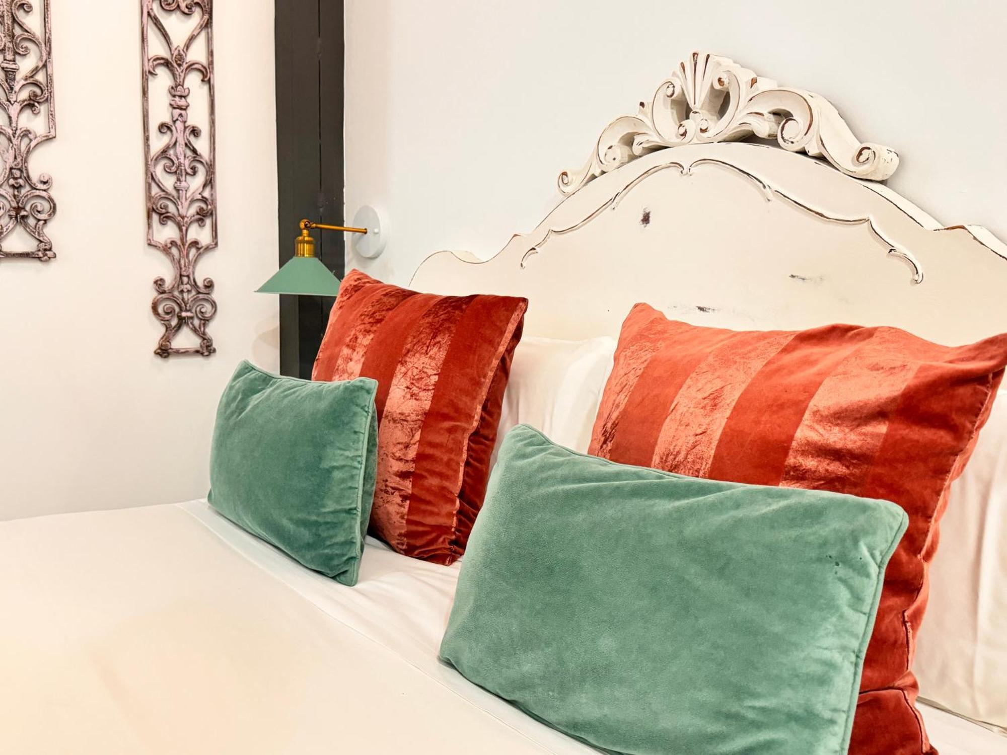 Palace House Hercules - Apartments إشبيلية الغرفة الصورة