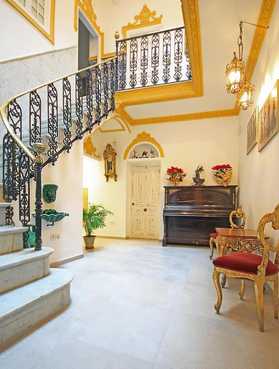 Palace House Hercules - Apartments إشبيلية المظهر الخارجي الصورة